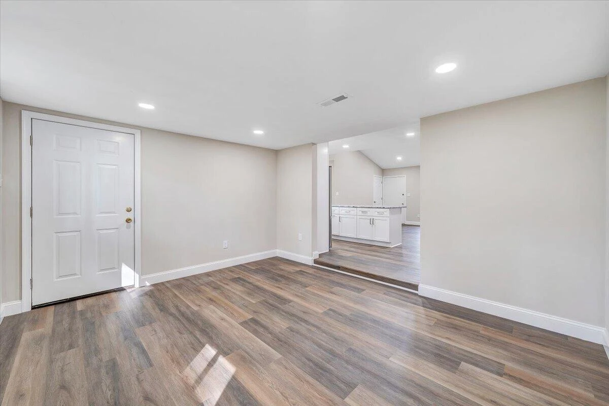 2159 Beavers LN - Photo 19
