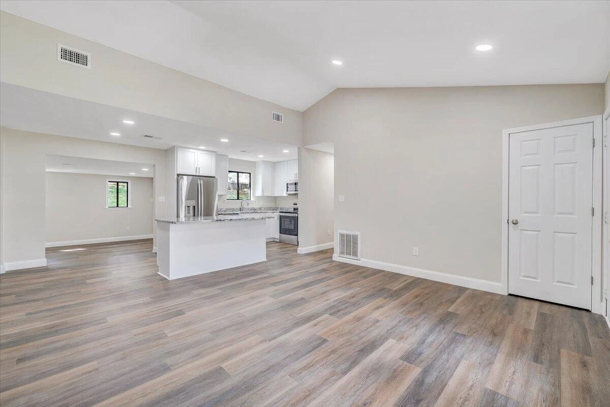 2159 Beavers LN - Photo 5