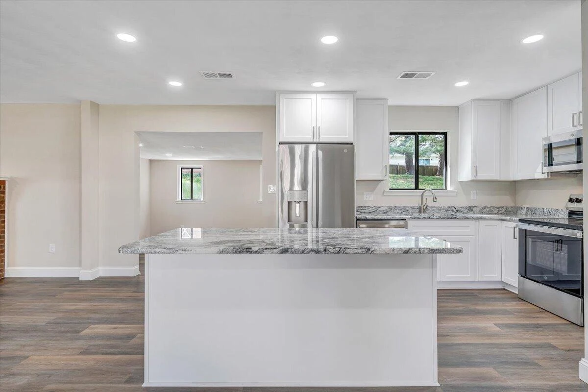 2159 Beavers LN - Photo 8