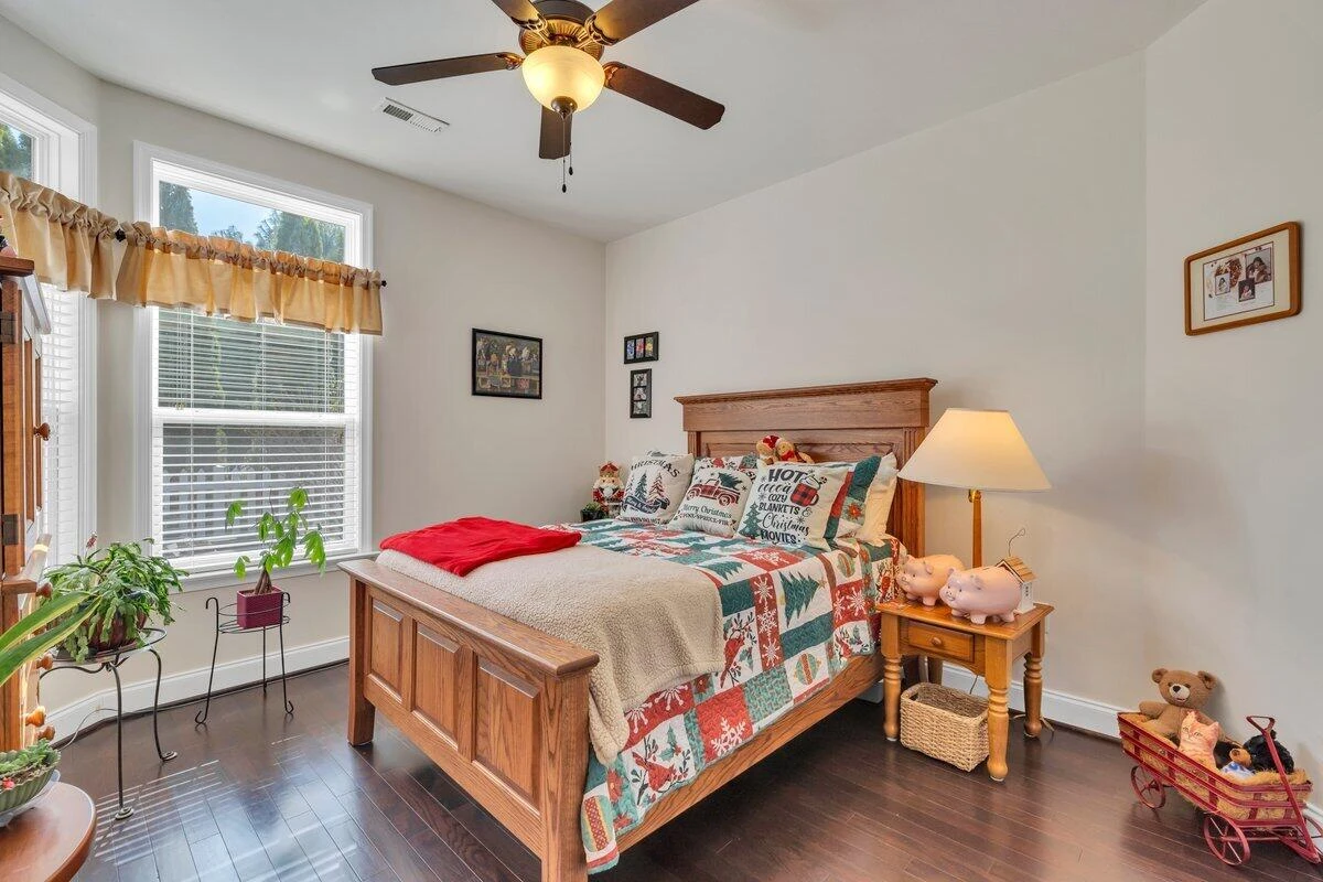 1028 Mayberry Hills WAY - Photo 21