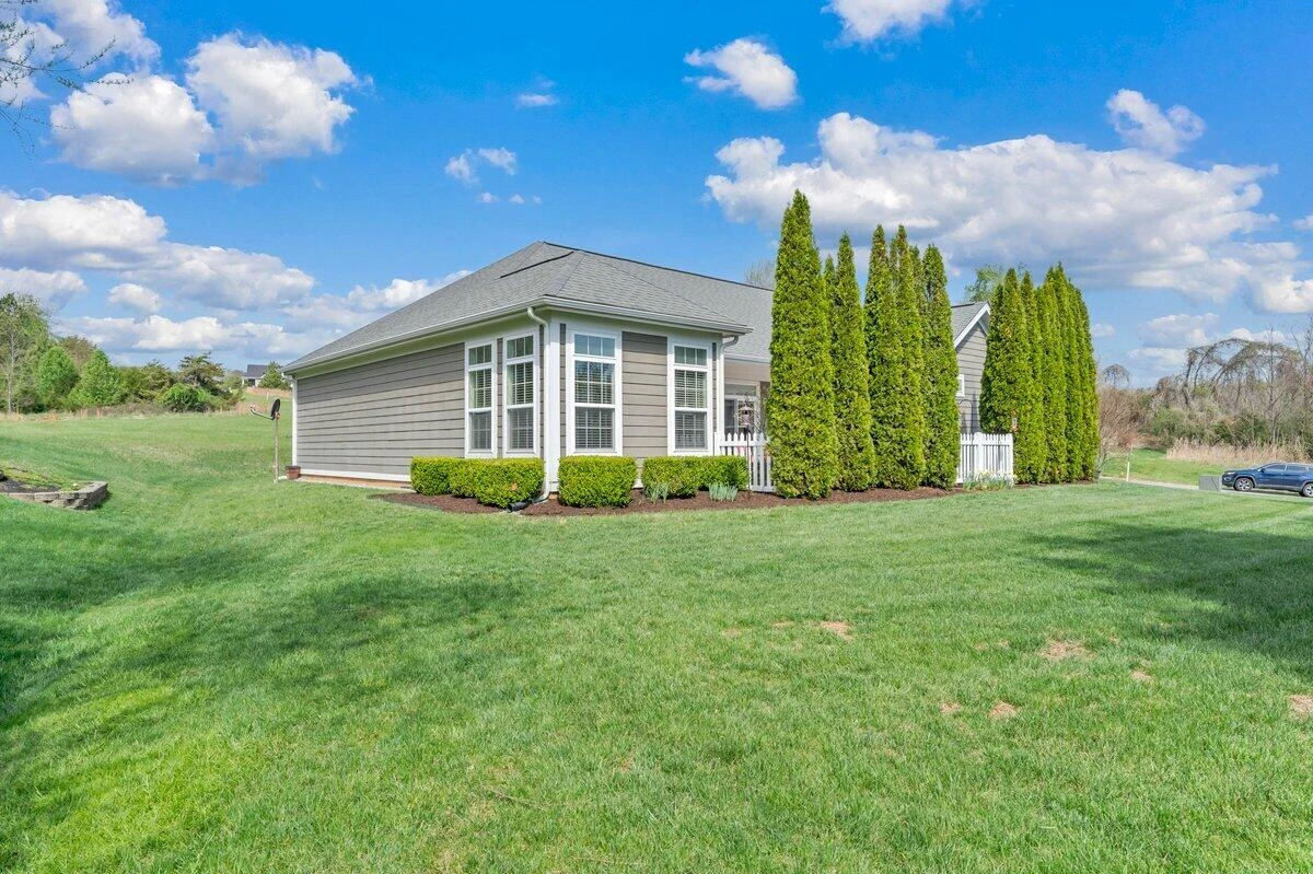 1028 Mayberry Hills WAY - Photo 29