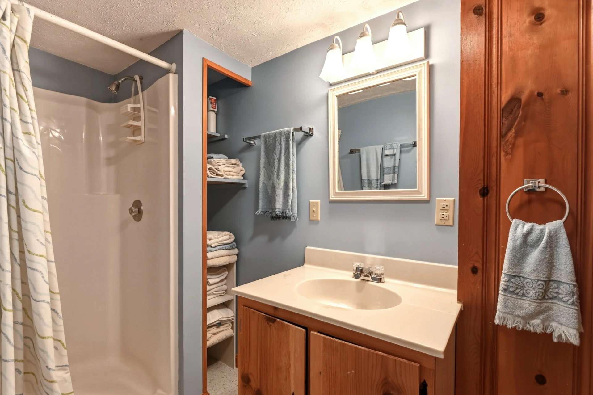 4443 Frazier RD - Photo 12