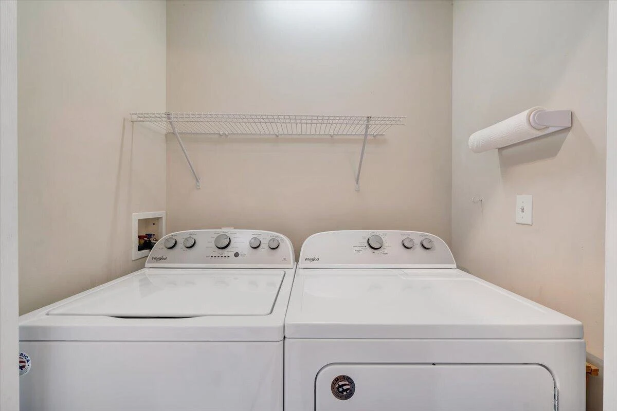 1700 Bluewater DR - Photo 10