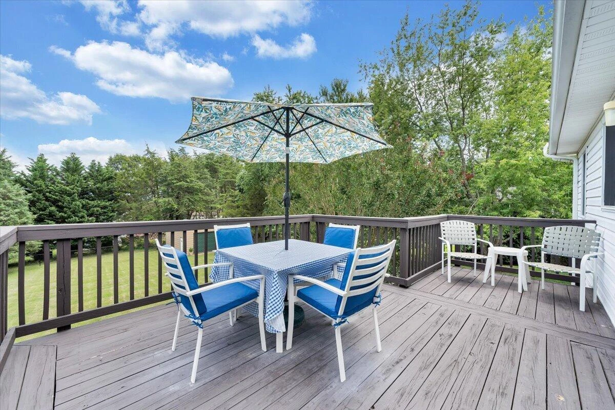 1700 Bluewater DR - Photo 11