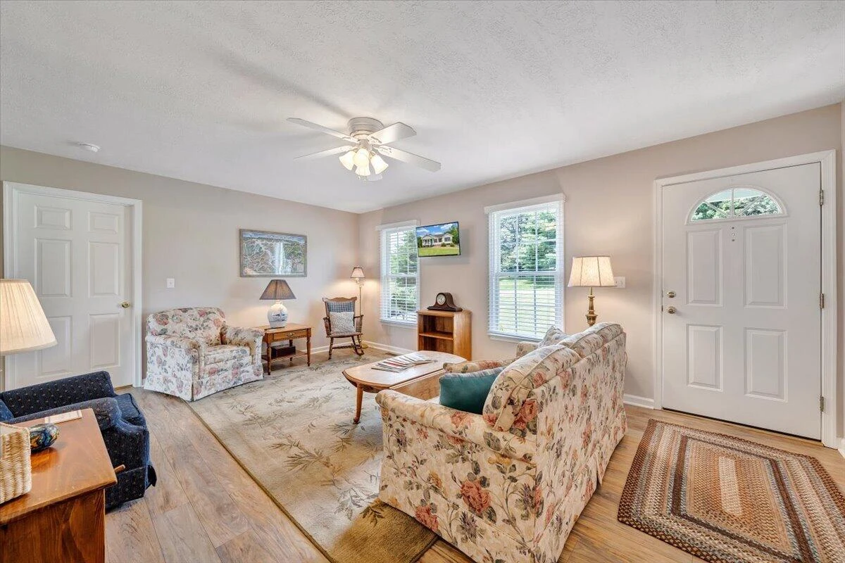 1700 Bluewater DR - Photo 16