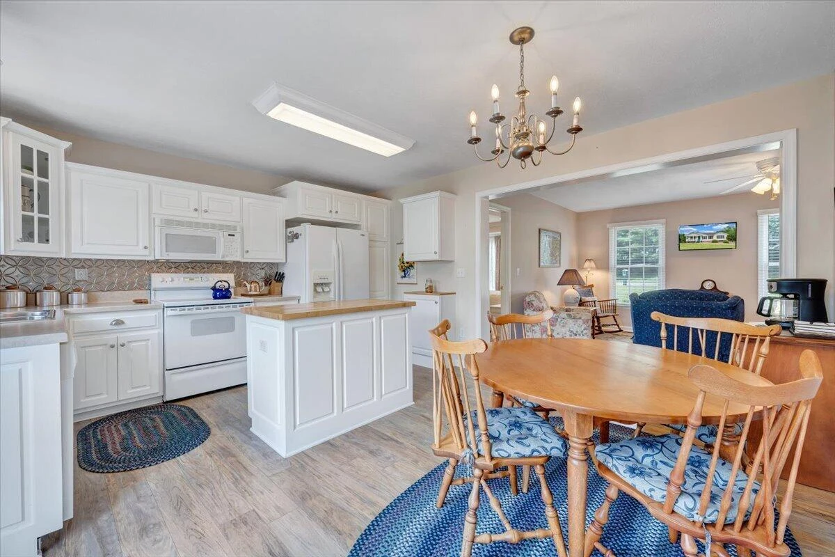1700 Bluewater DR - Photo 19