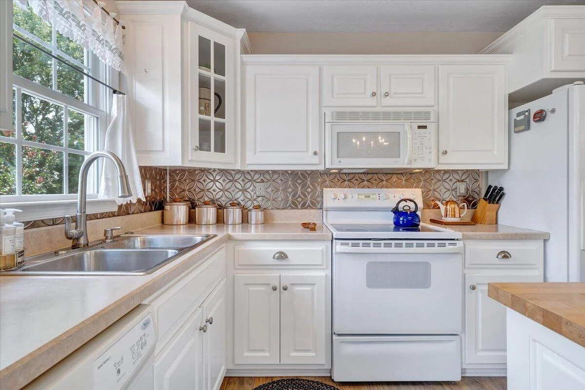 1700 Bluewater DR - Photo 23