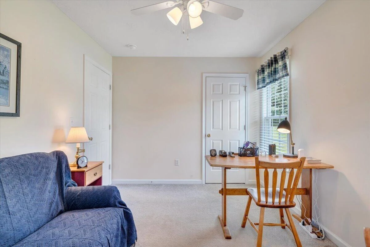 1700 Bluewater DR - Photo 32