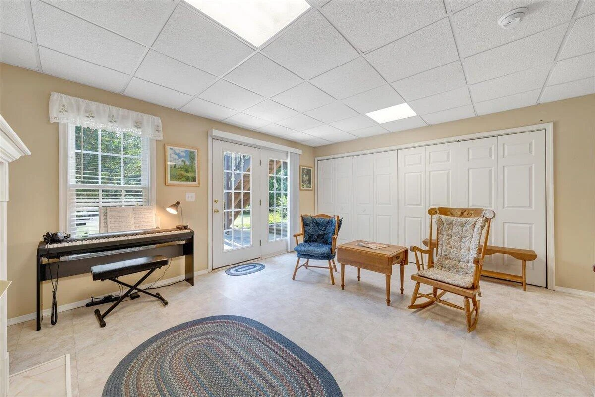 1700 Bluewater DR - Photo 33