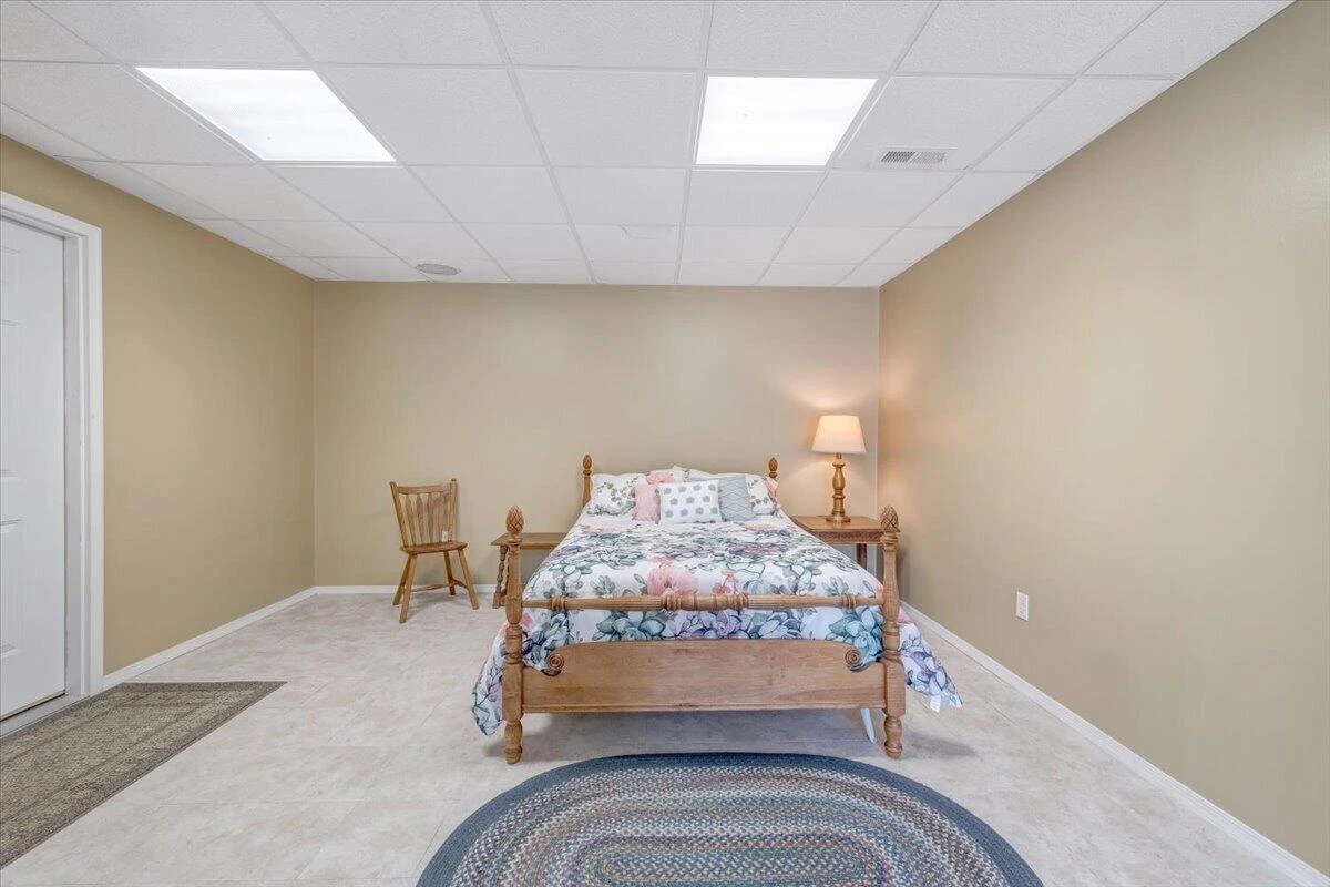 1700 Bluewater DR - Photo 37