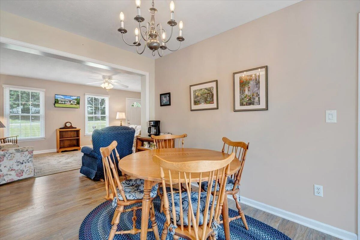 1700 Bluewater DR - Photo 4