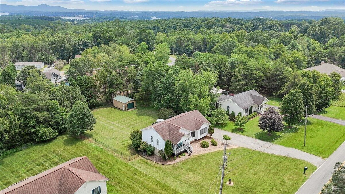 1700 Bluewater DR - Photo 68