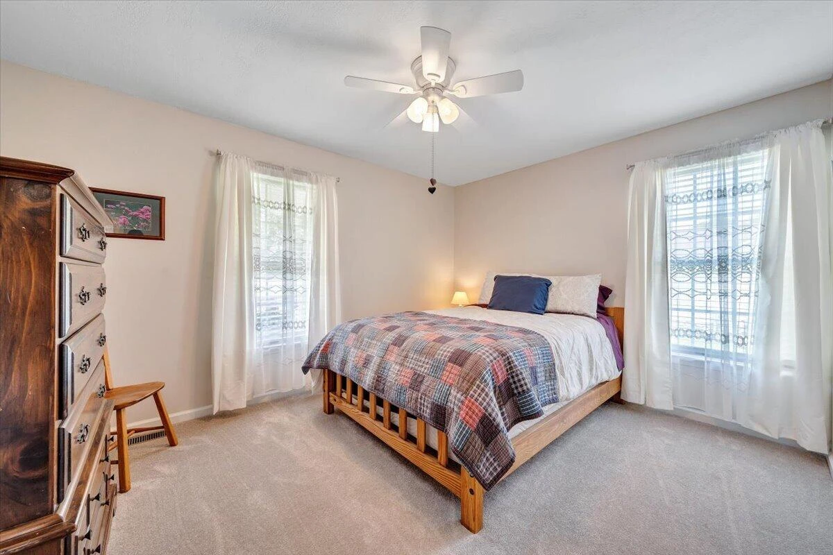 1700 Bluewater DR - Photo 7