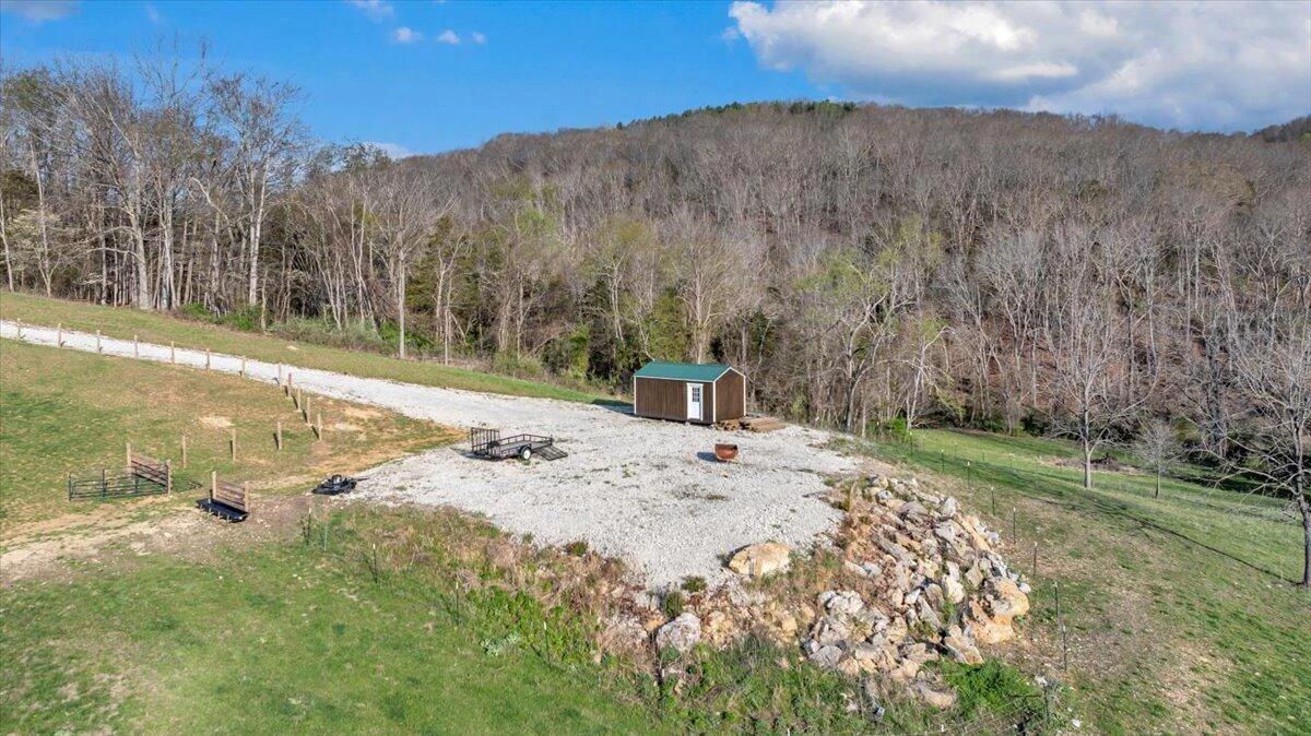 484 Mill Pointe RD - Photo 23