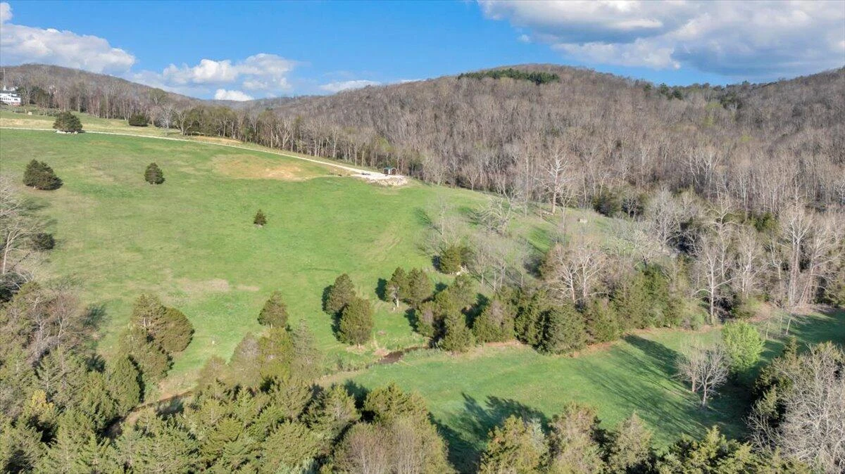 484 Mill Pointe RD - Photo 25