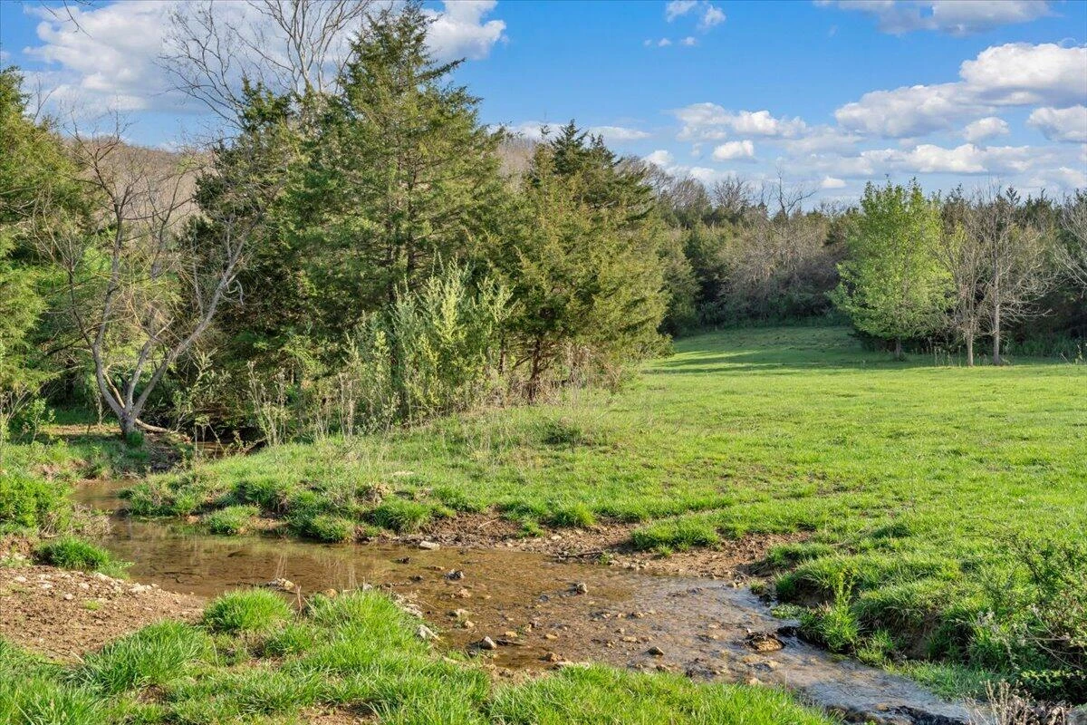 484 Mill Pointe RD - Photo 40