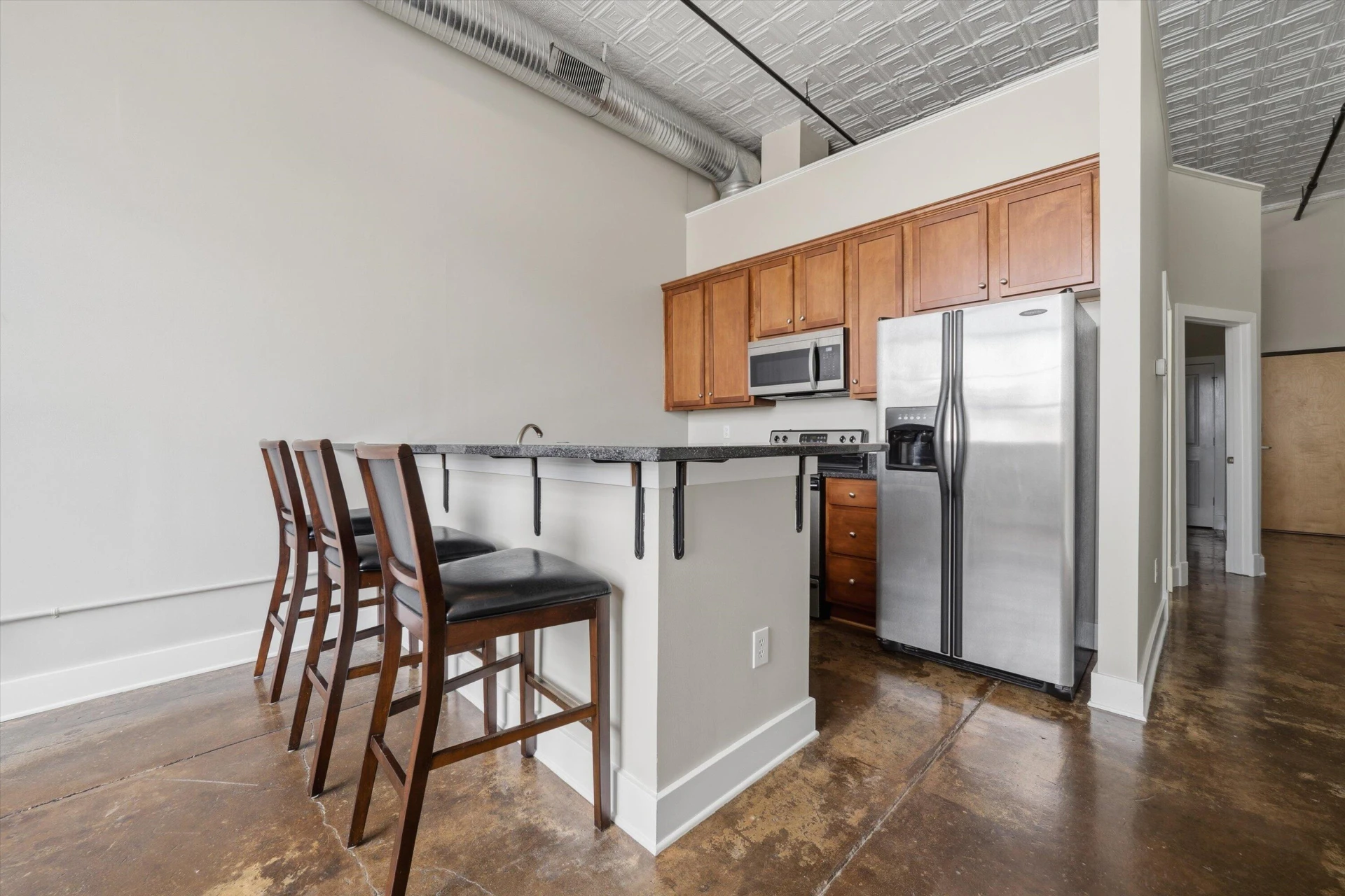 319 Campbell AVE SW #APT 104 - Photo 17