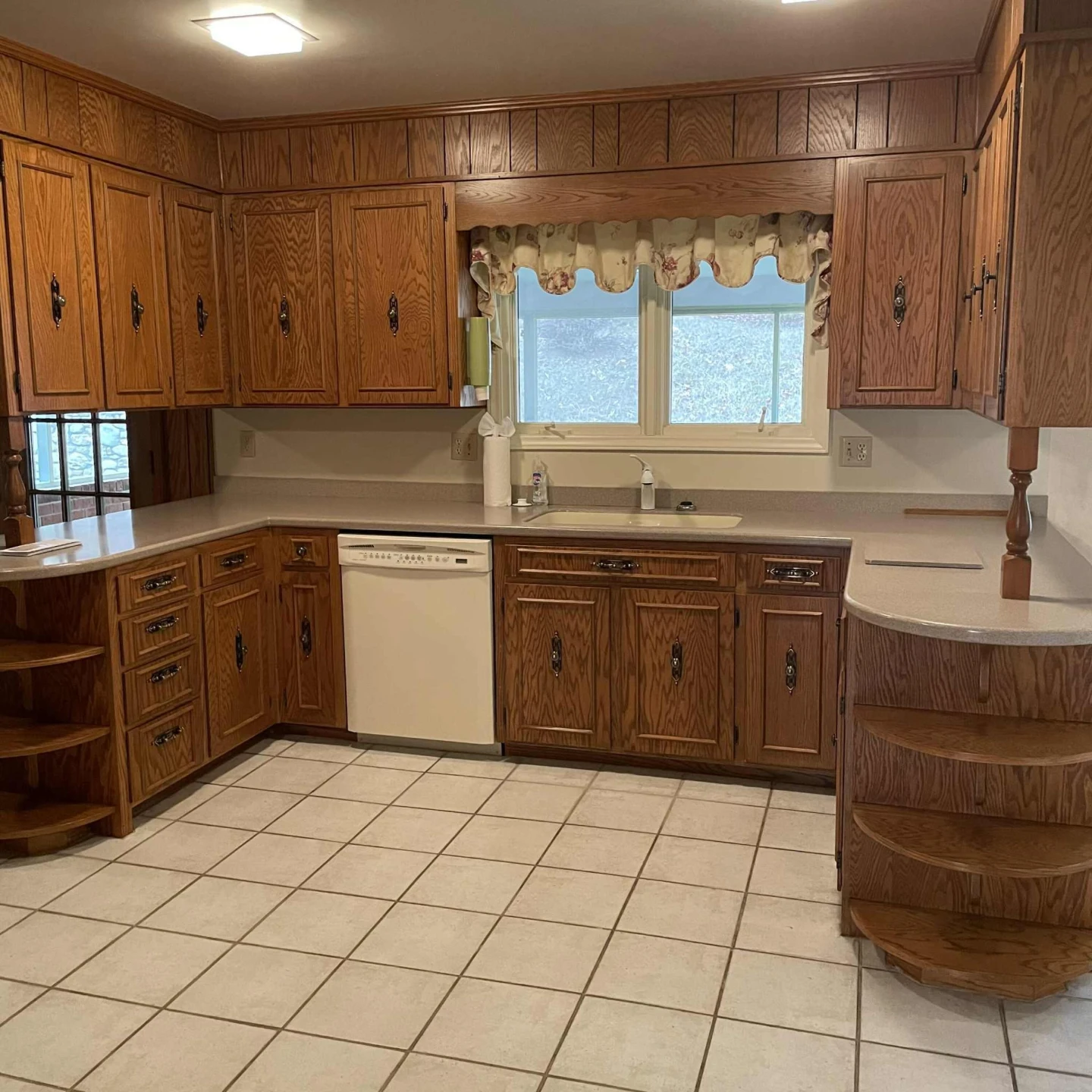 6515 Tallwood DR - Photo 11