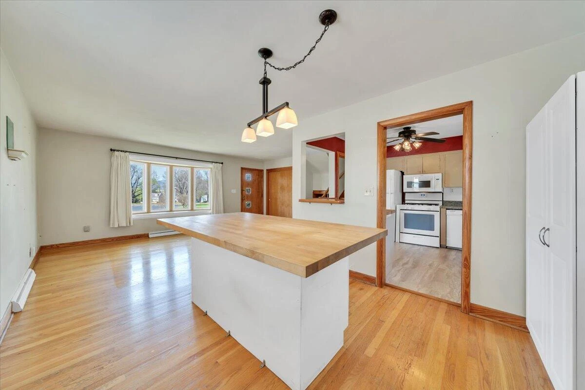 2515 Northminster RD NW - Photo 12