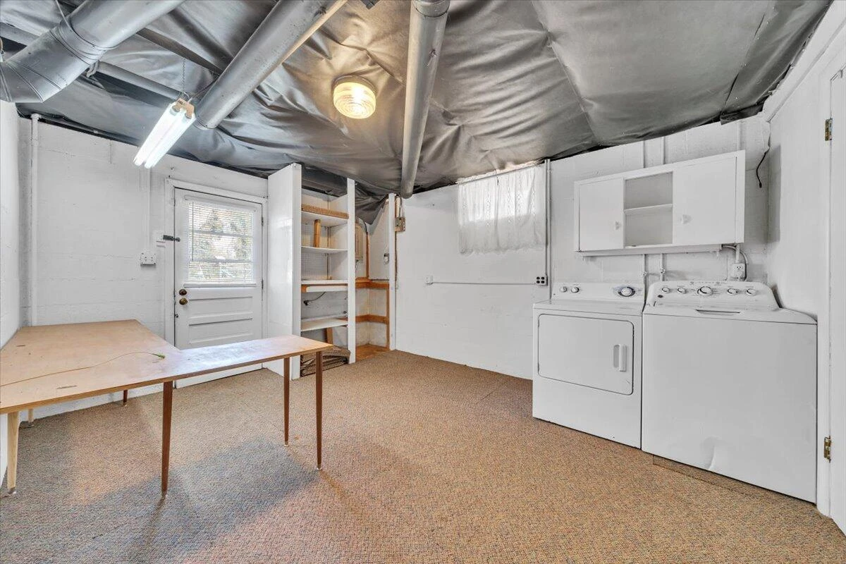 2515 Northminster RD NW - Photo 35