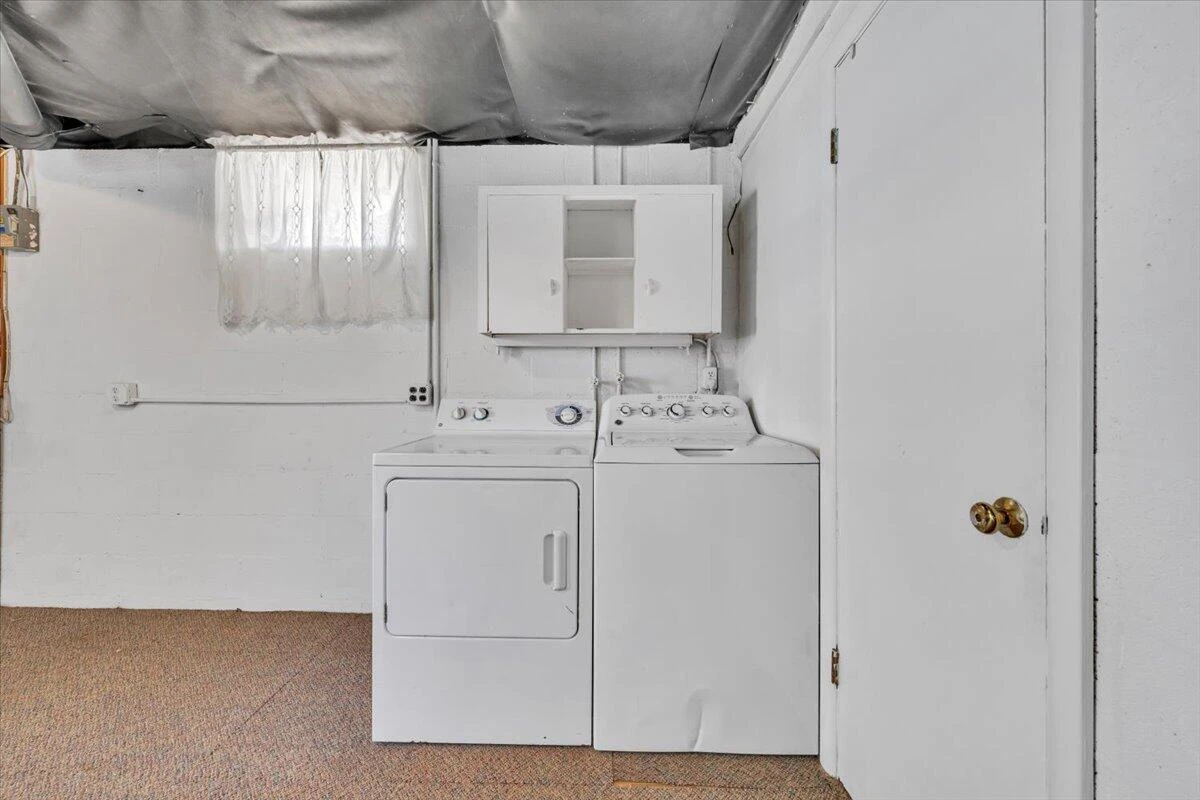 2515 Northminster RD NW - Photo 36