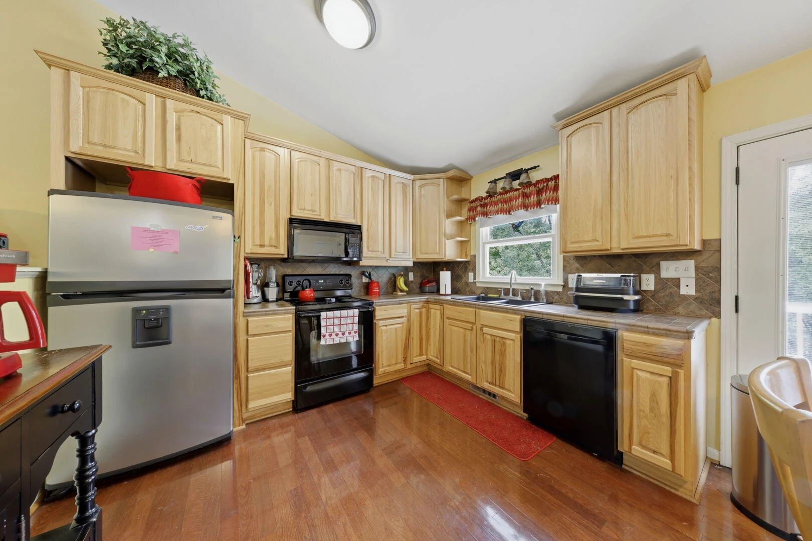 2021 Diamond Hill RD - Photo 9