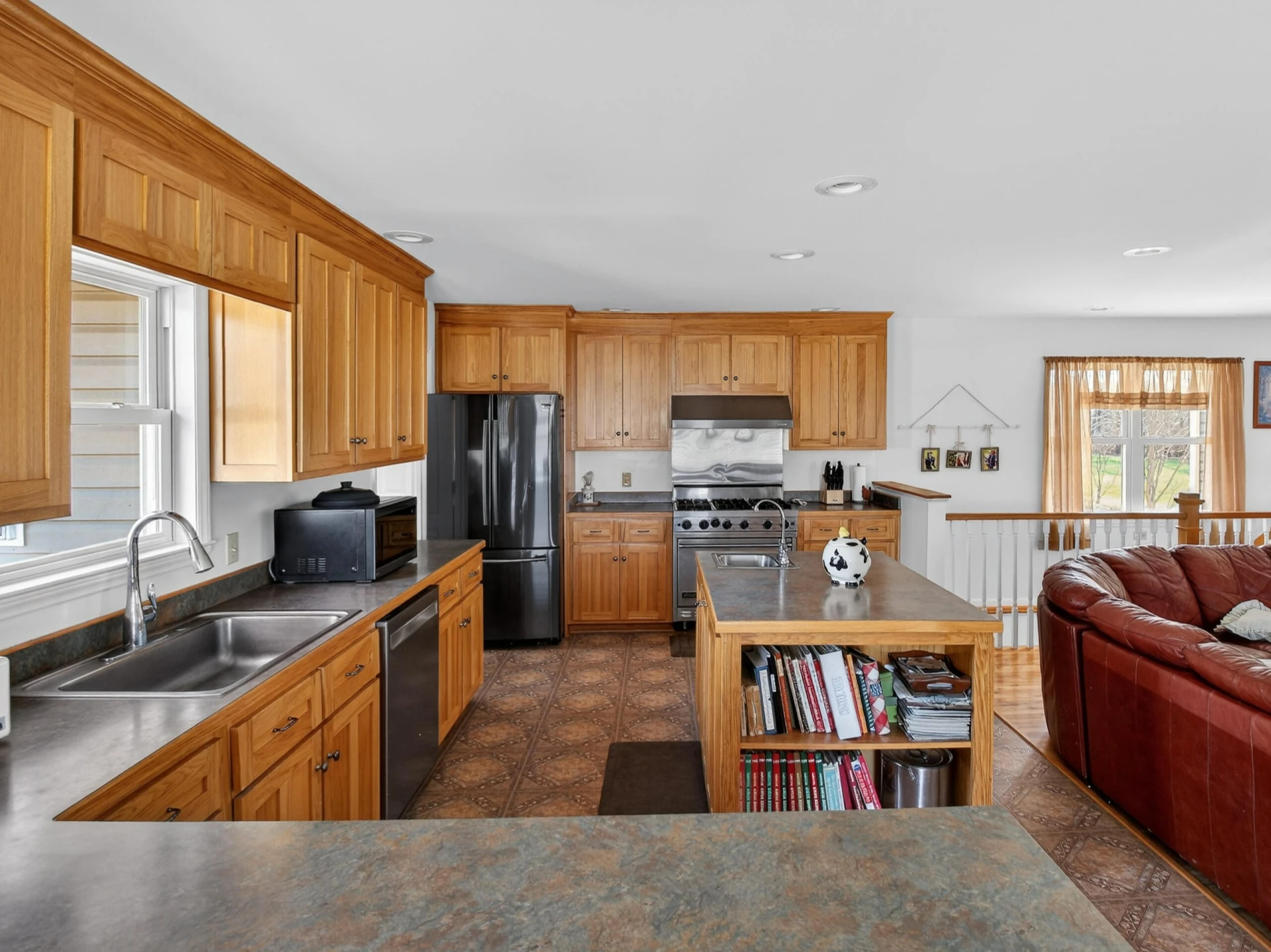 498 Meeks RD - Photo 15