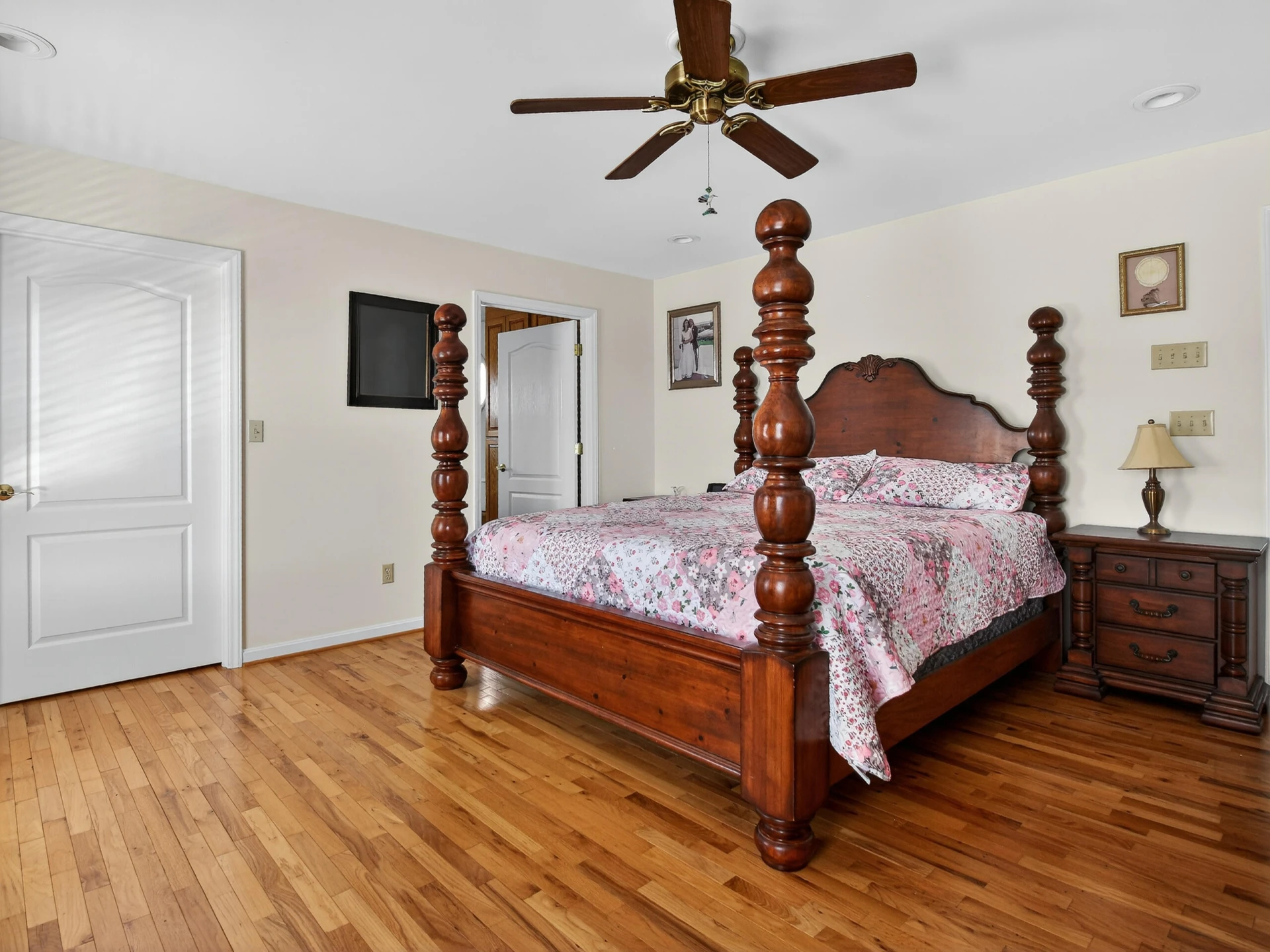 498 Meeks RD - Photo 21