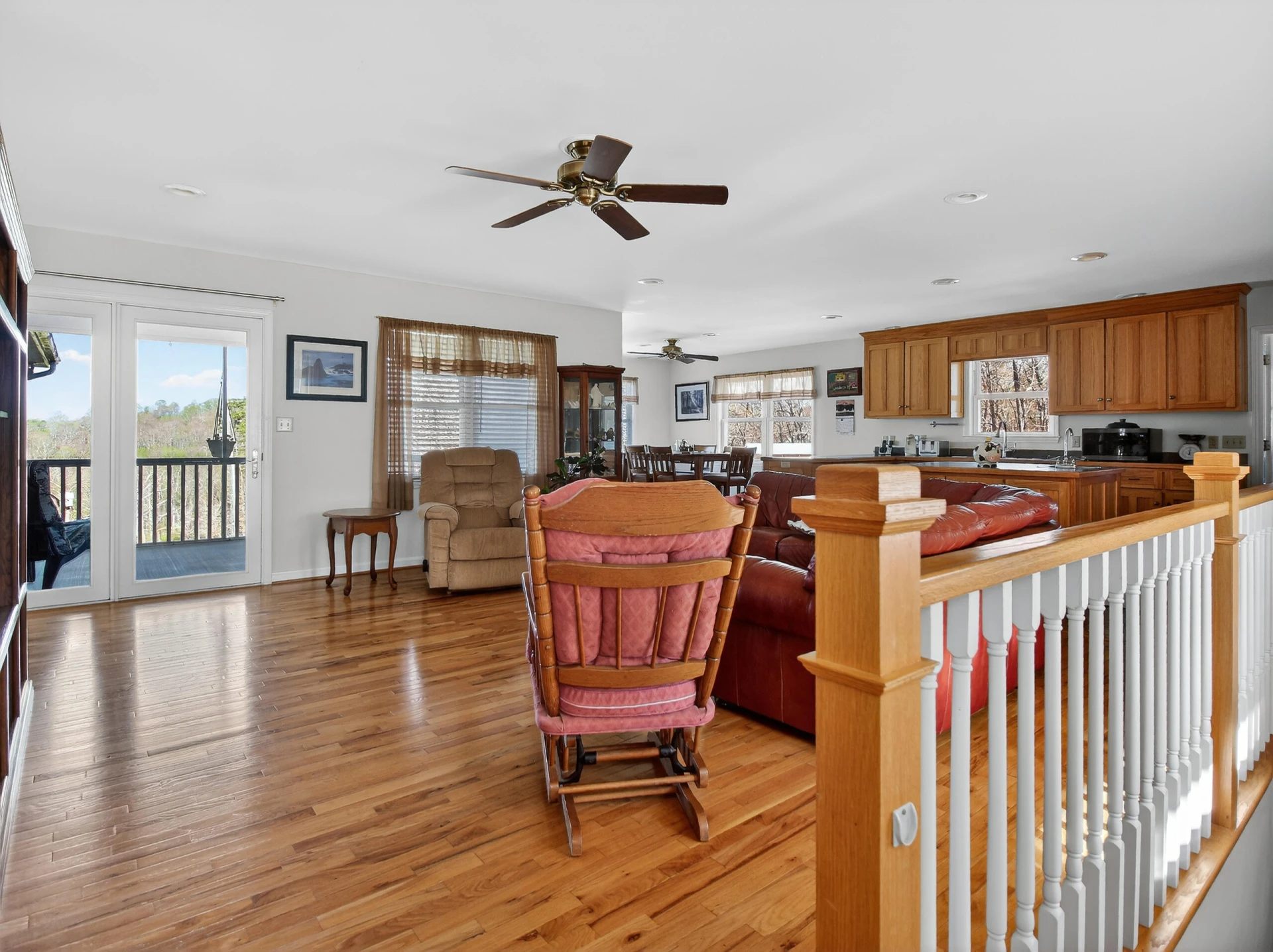 498 Meeks RD - Photo 6