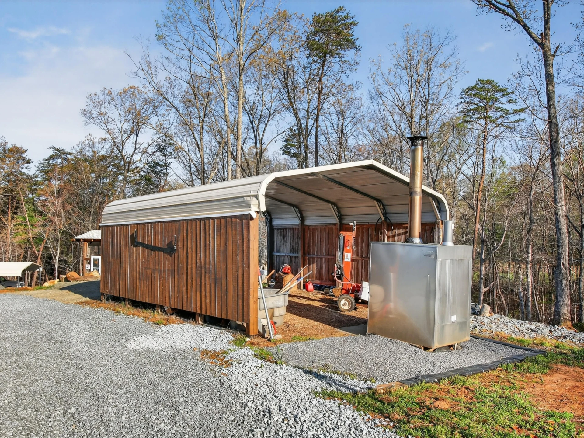 498 Meeks RD - Photo 56