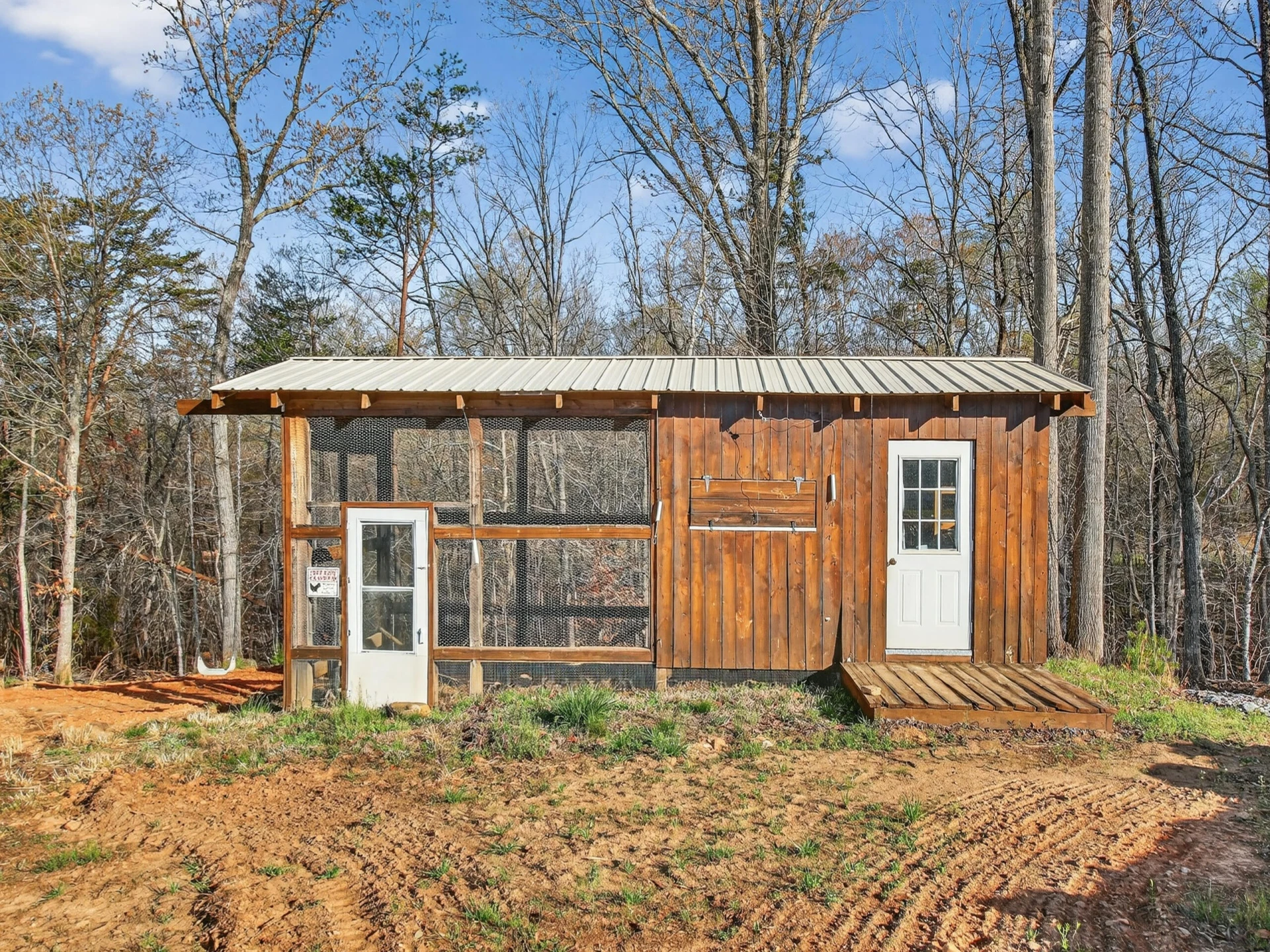 498 Meeks RD - Photo 57