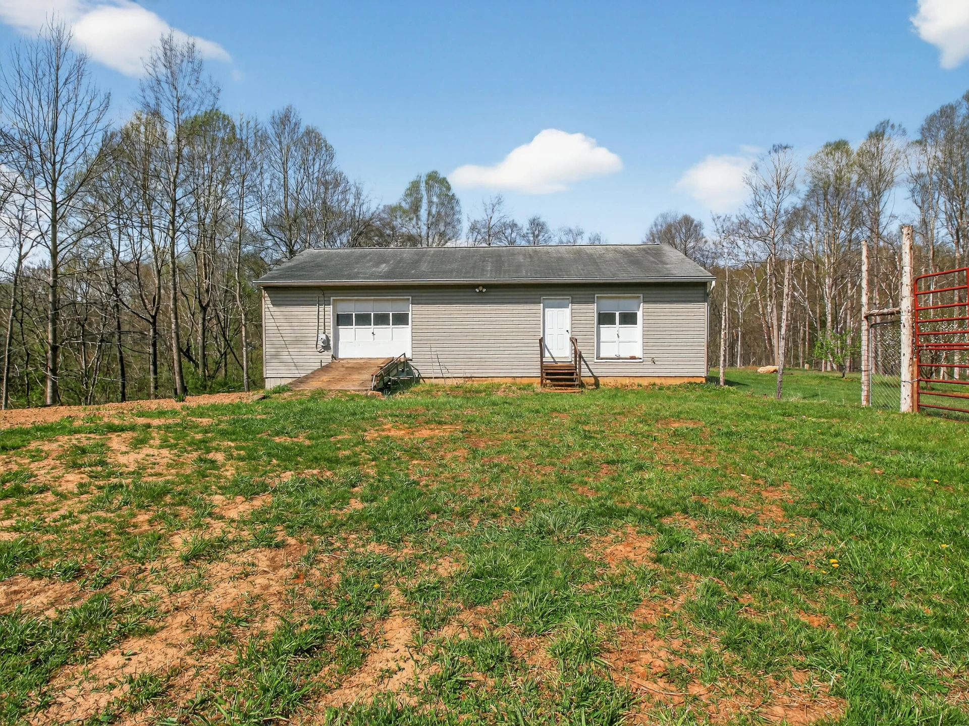 498 Meeks RD - Photo 59