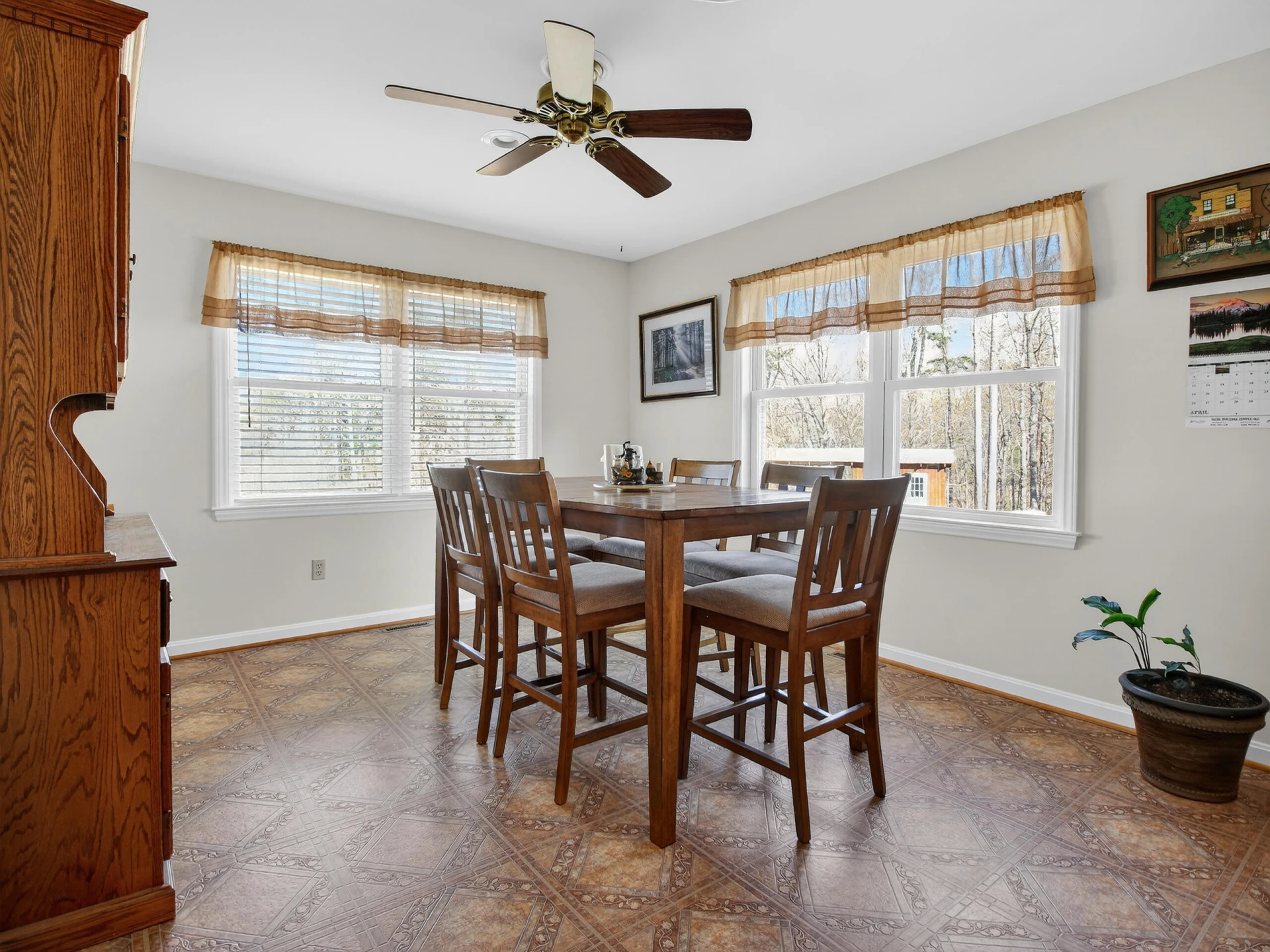 498 Meeks RD - Photo 9