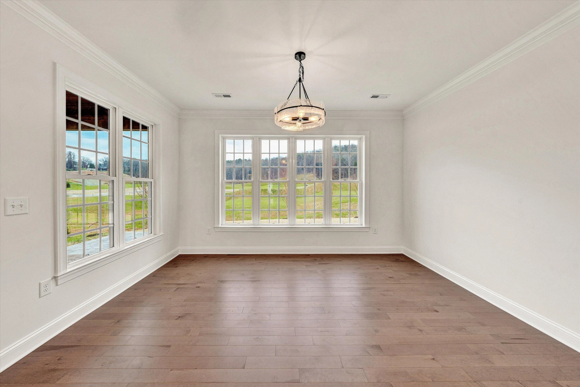 5007 Claremont CIR SW - Photo 12