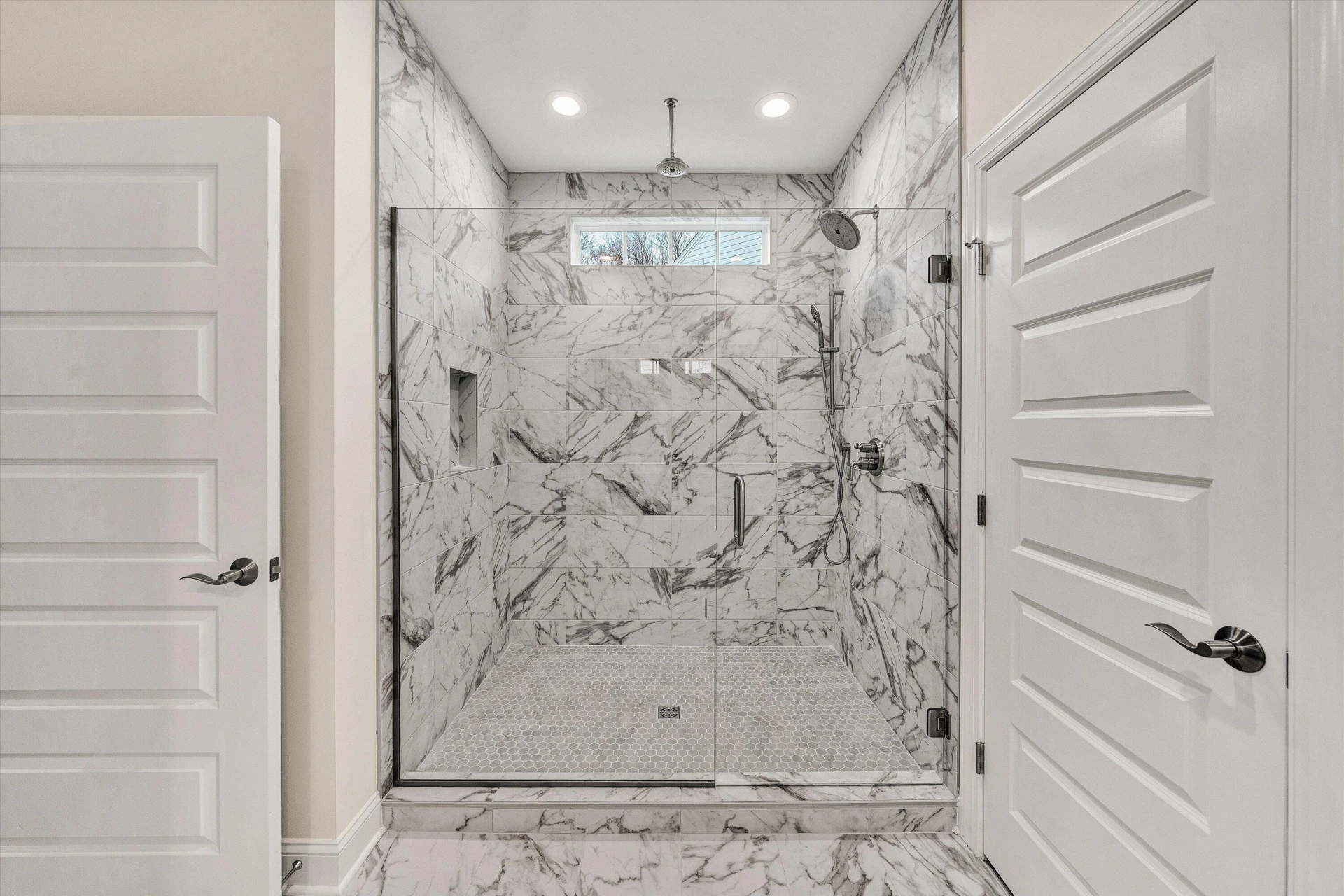5007 Claremont CIR SW - Photo 18