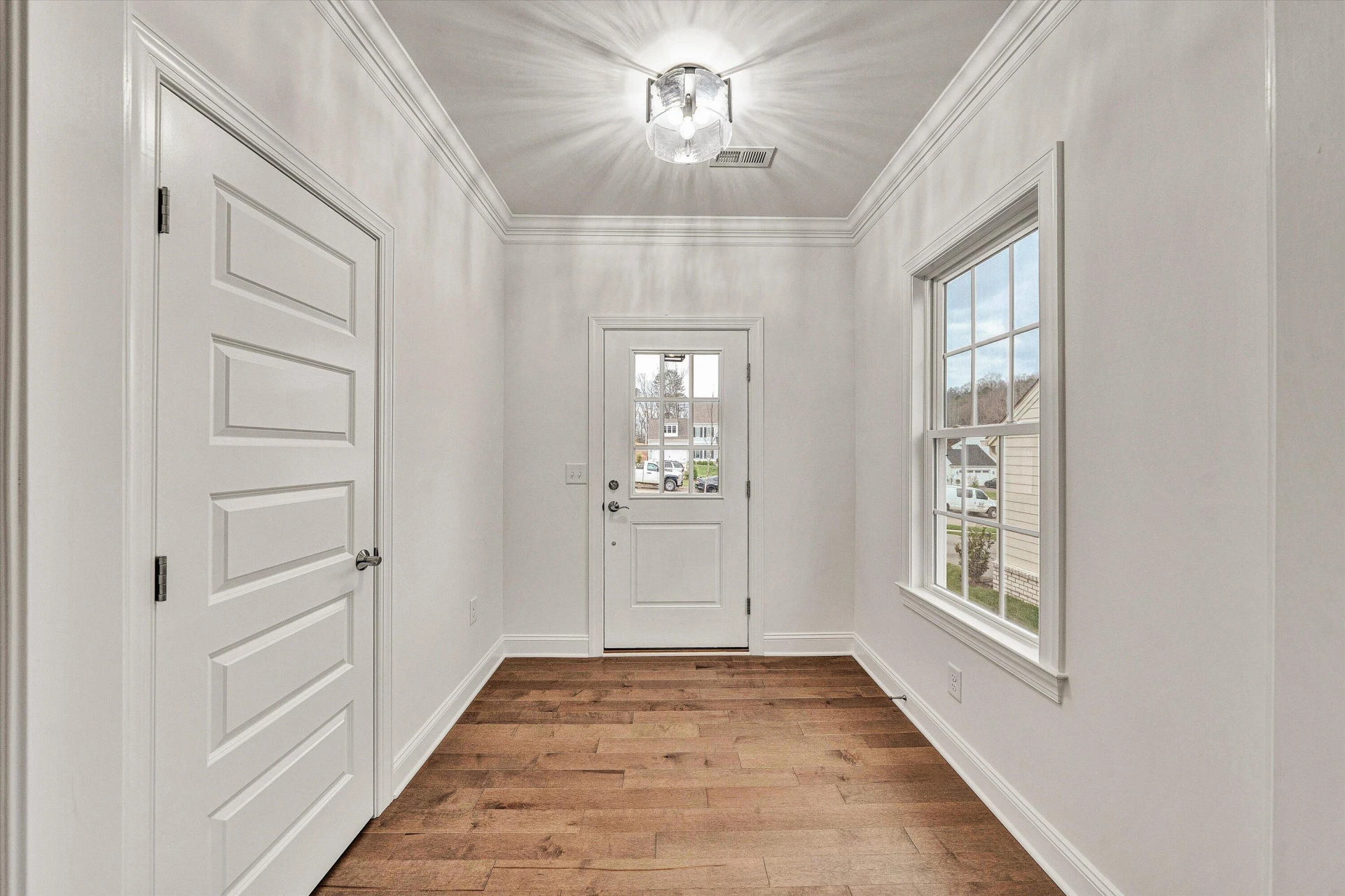 5007 Claremont CIR SW - Photo 4