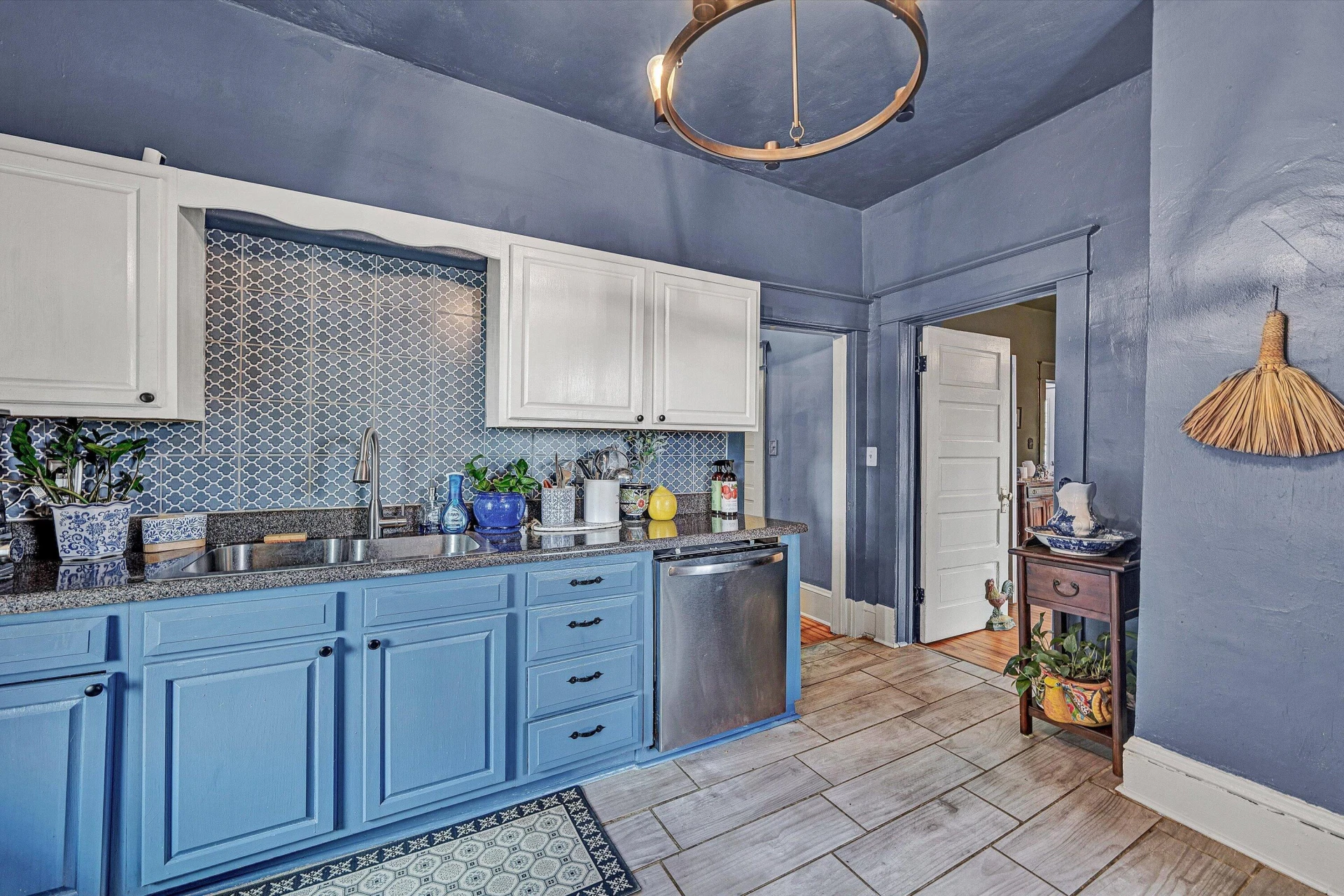 1502 Rorer AVE SW - Photo 16