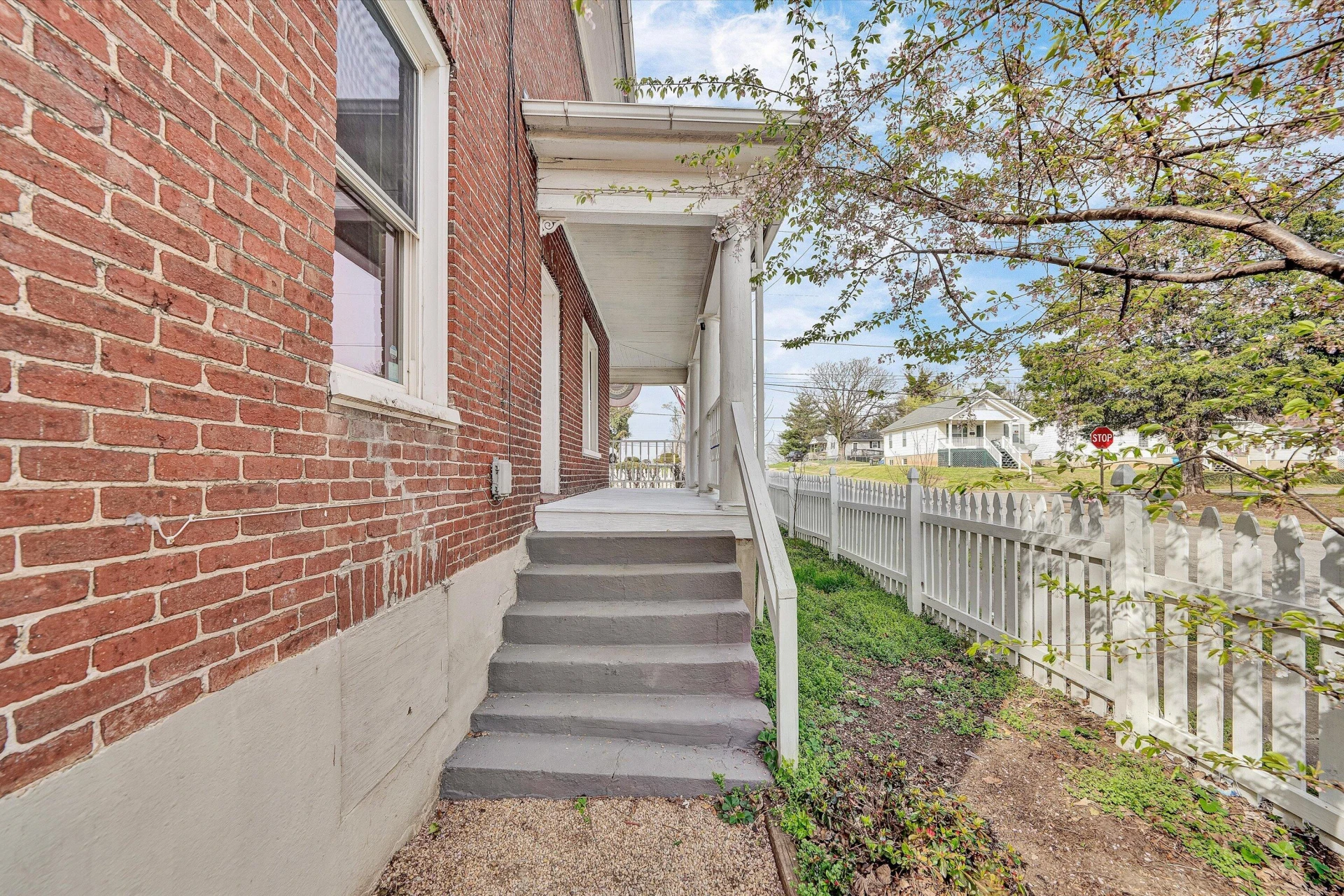 1502 Rorer AVE SW - Photo 40