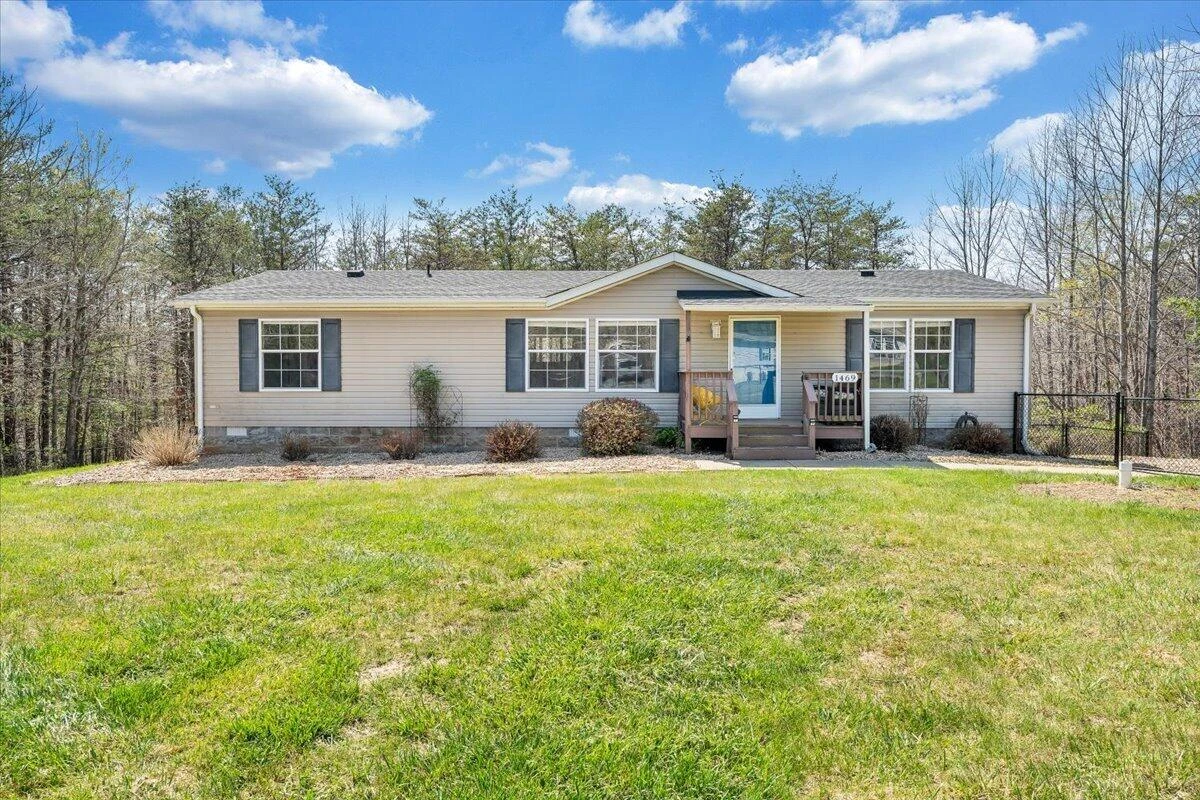1469 Gander LN