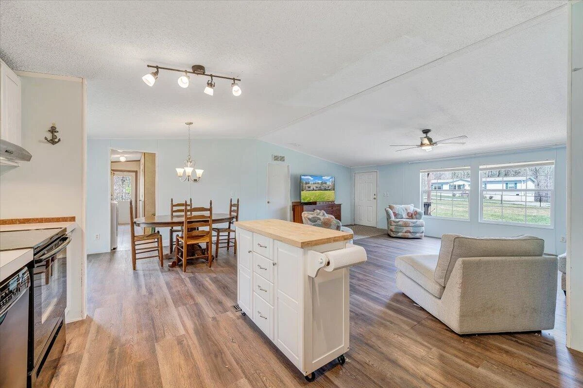 1469 Gander LN - Photo 17