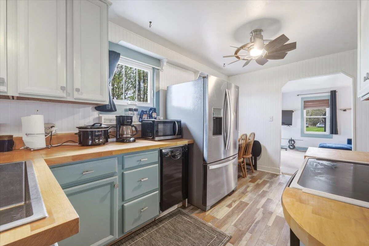 4925 Oak RD NW - Photo 12