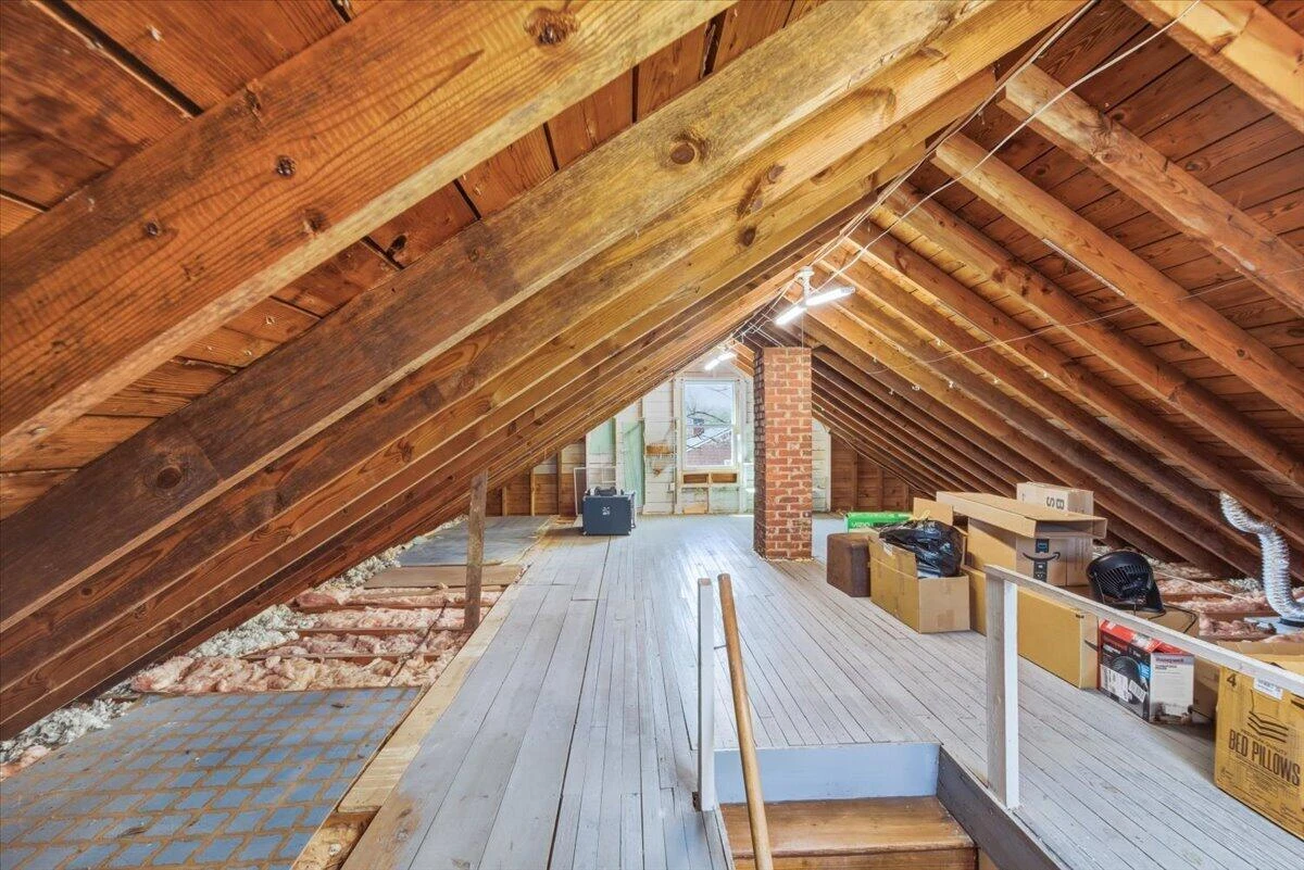 4925 Oak RD NW - Photo 20