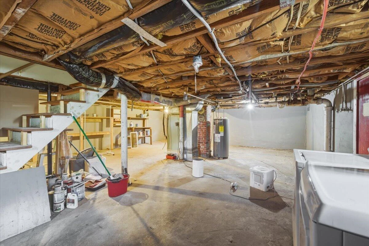 4925 Oak RD NW - Photo 23