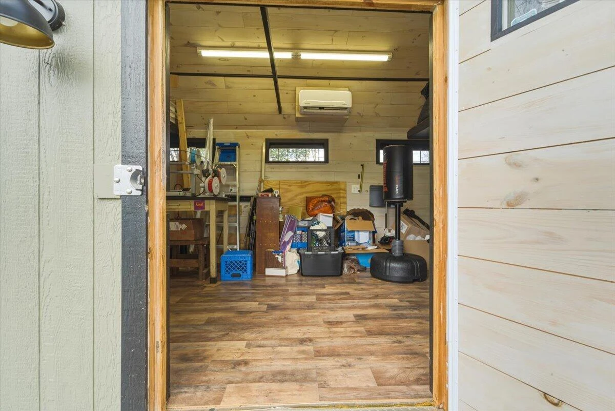 4925 Oak RD NW - Photo 40