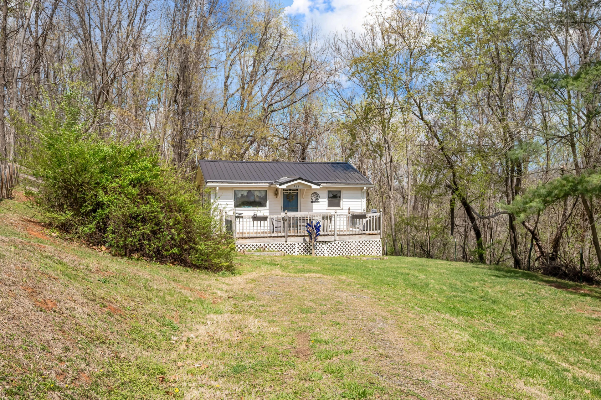 352 Blankenship RD - Photo 4