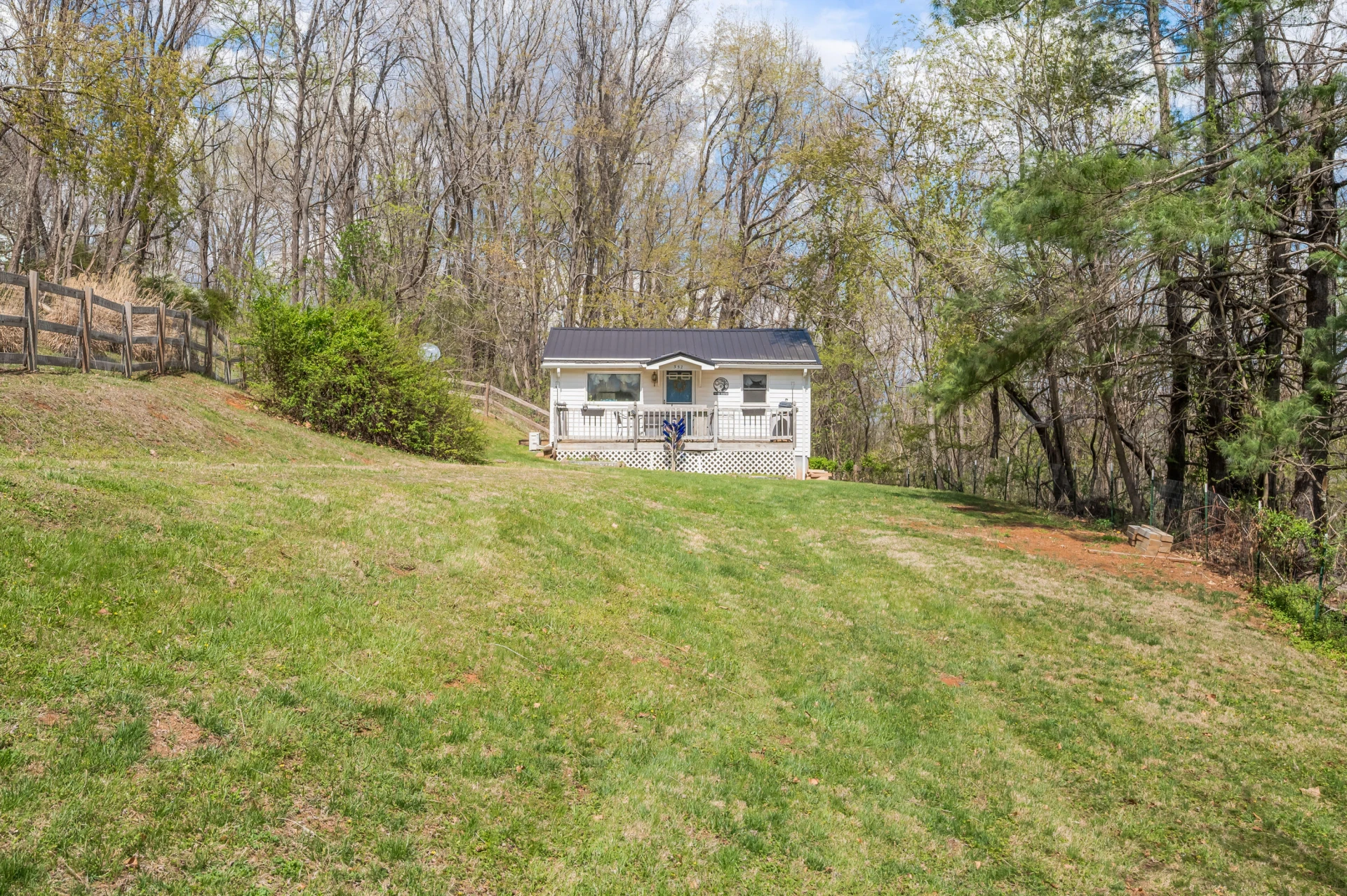 352 Blankenship RD - Photo 5