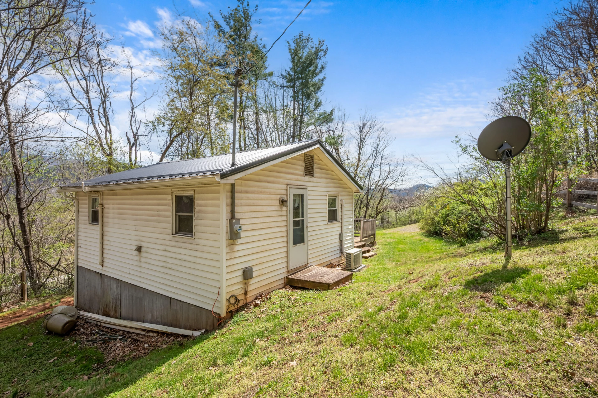 352 Blankenship RD - Photo 8