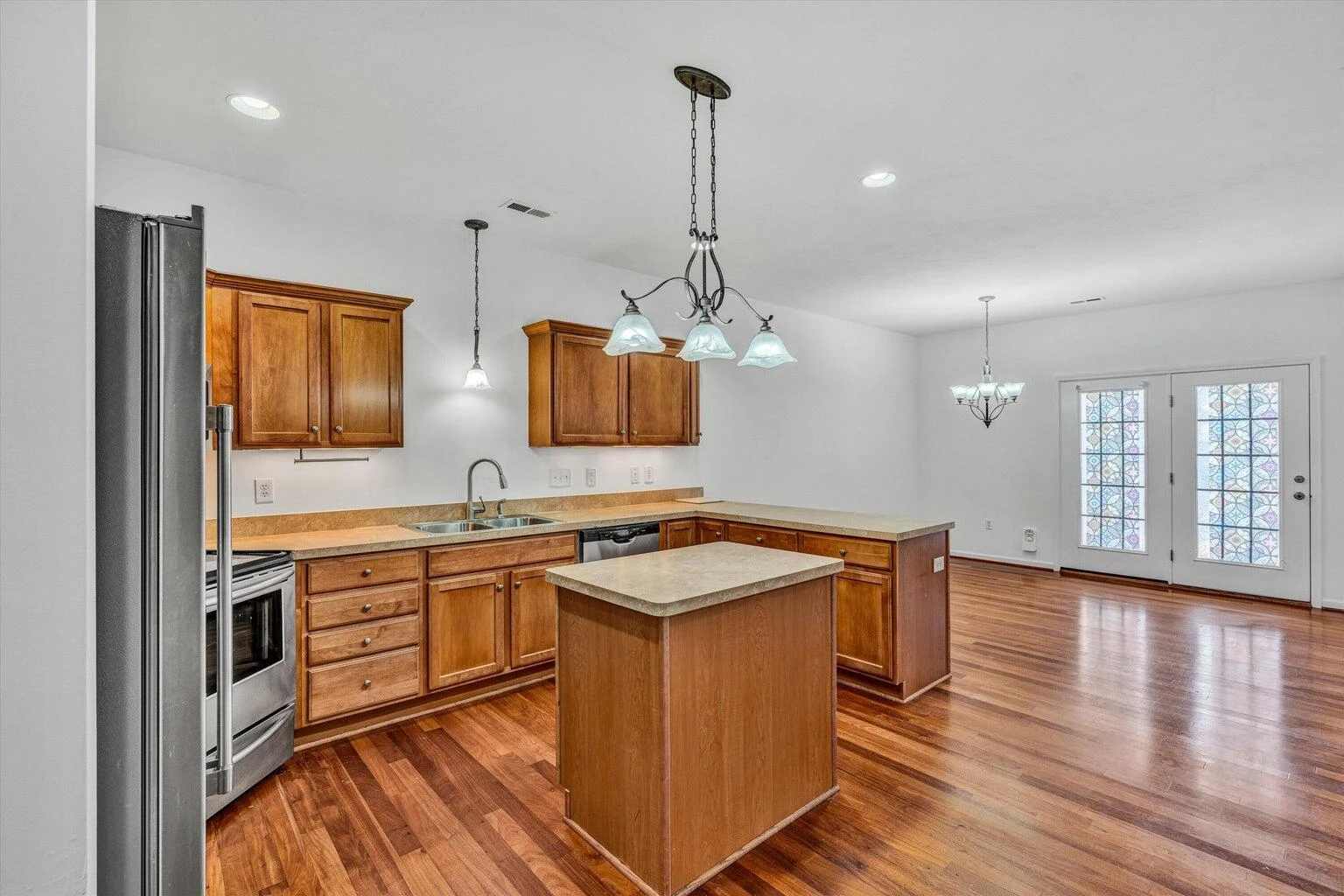 88 Maple ST - Photo 10