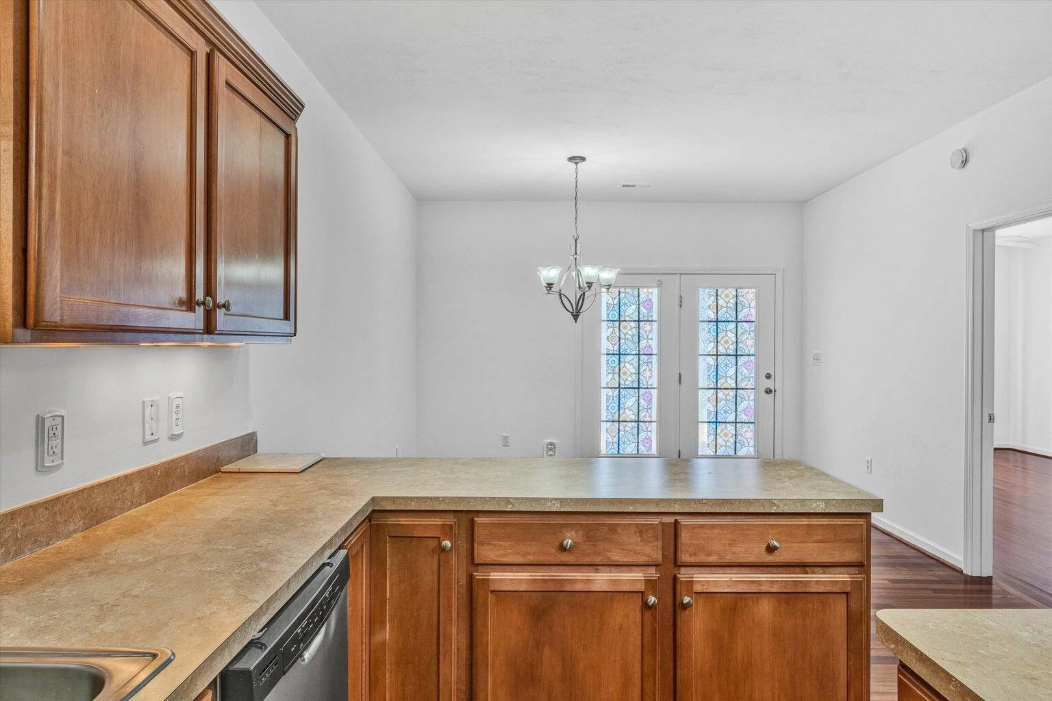 88 Maple ST - Photo 13