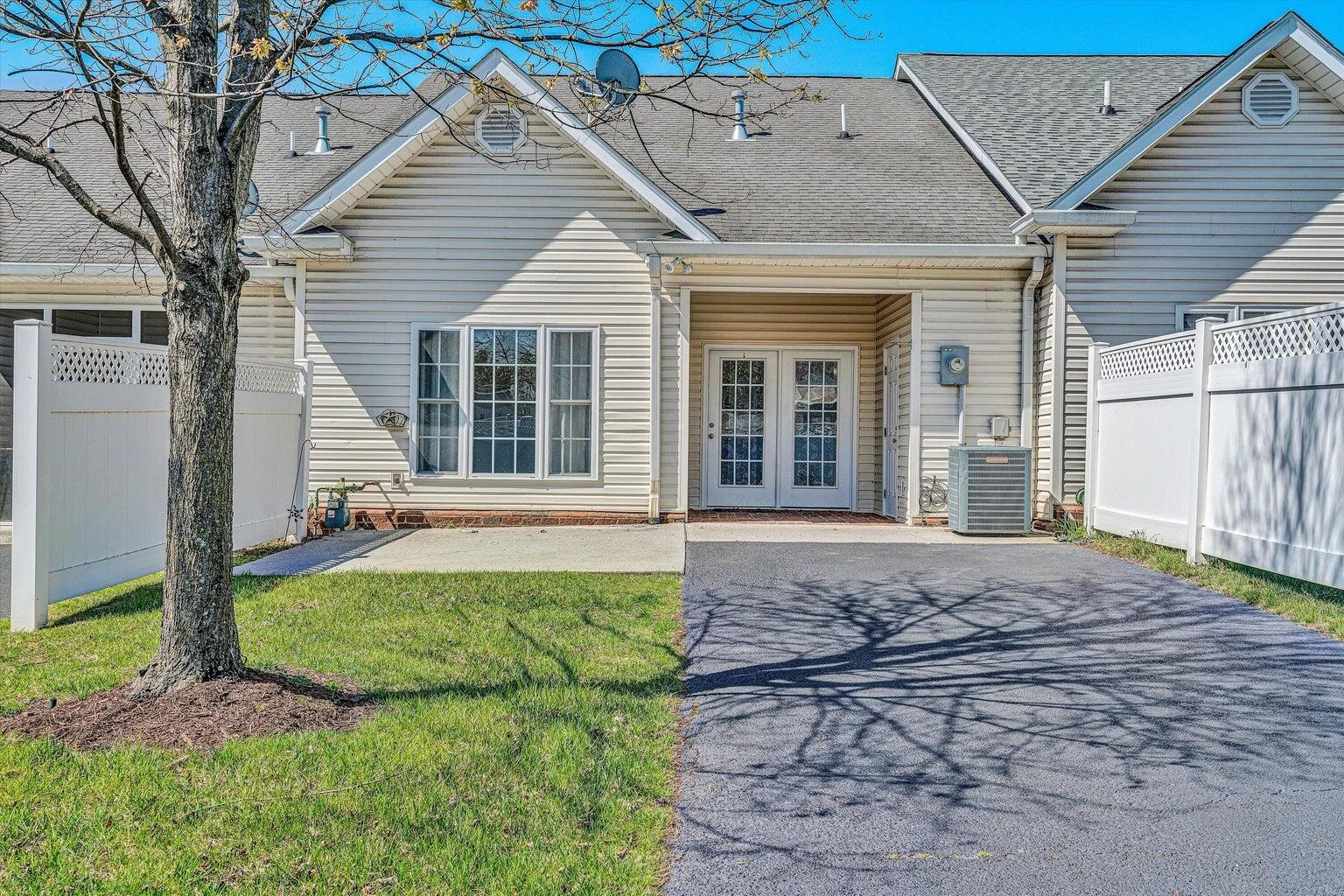 88 Maple ST - Photo 26